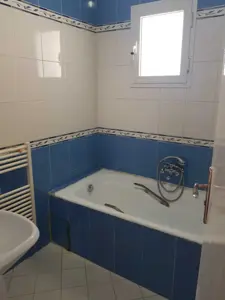 A vendre appartement à Mourouj1, Chauffage Central en fonte & 2 Climatiseurs LG, Residence calme