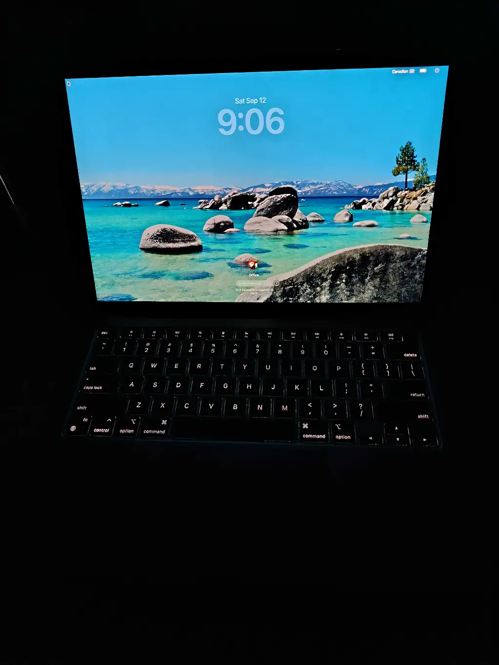 MacBook Air M1 (2020) 8GB/256GB - Batterie 95%