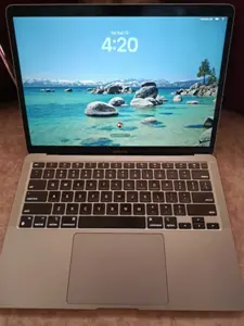MacBook Air M1 (2020) 8GB/256GB - Batterie 95%