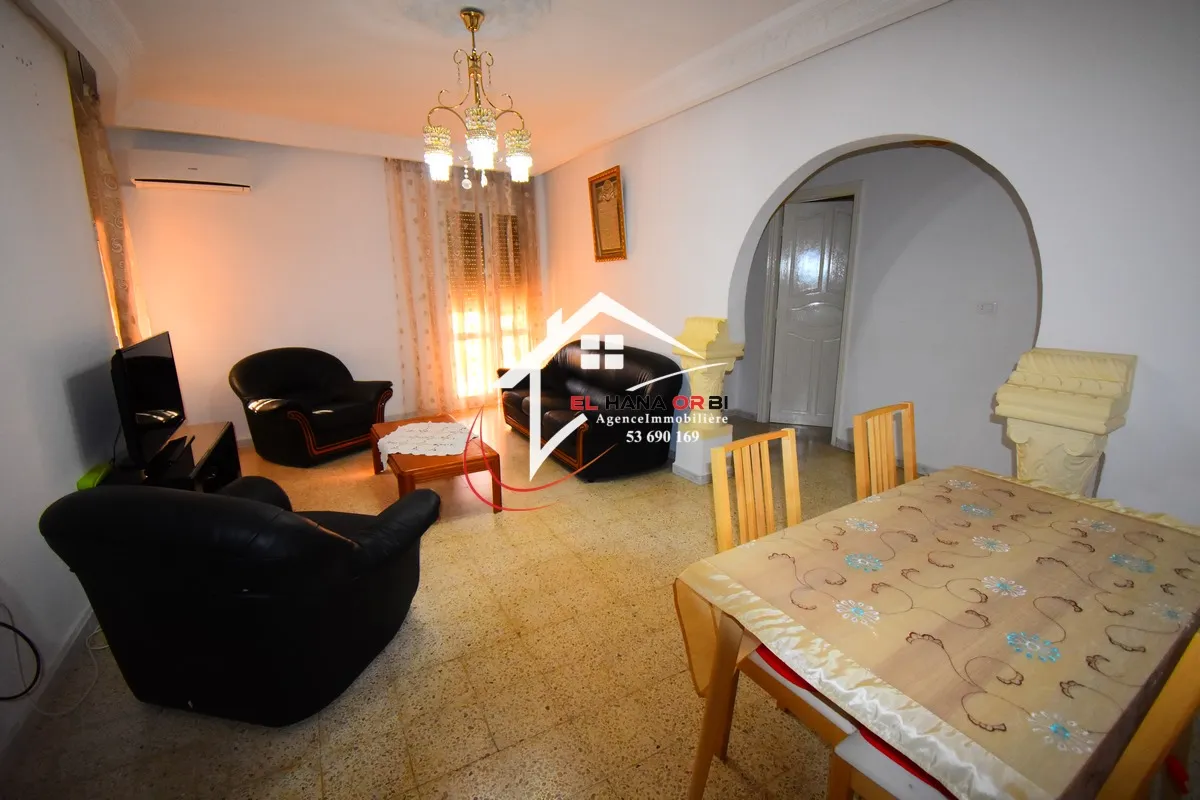 à vendre villa sur deux étages à ksar hlel