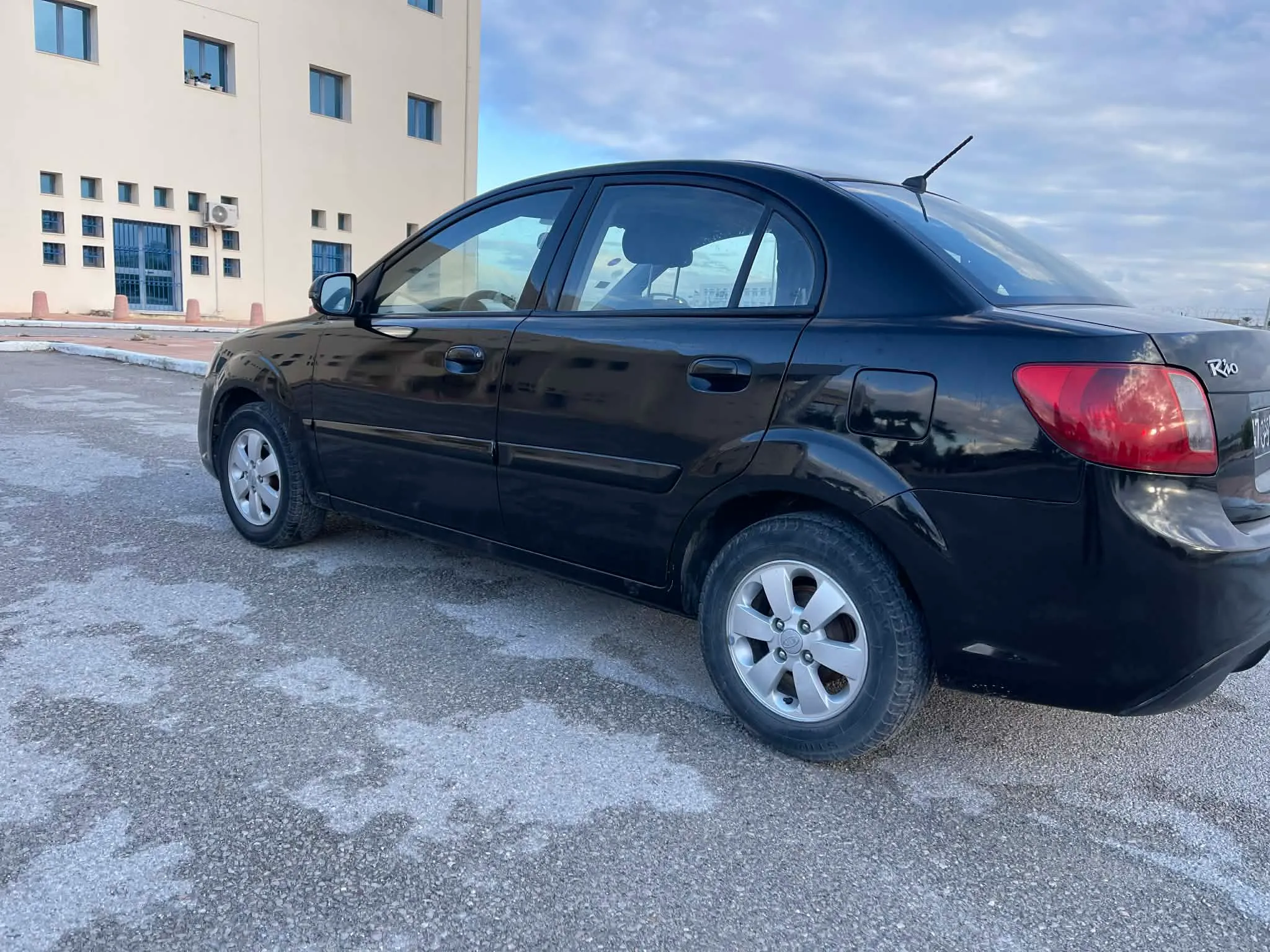 kia rio 2010