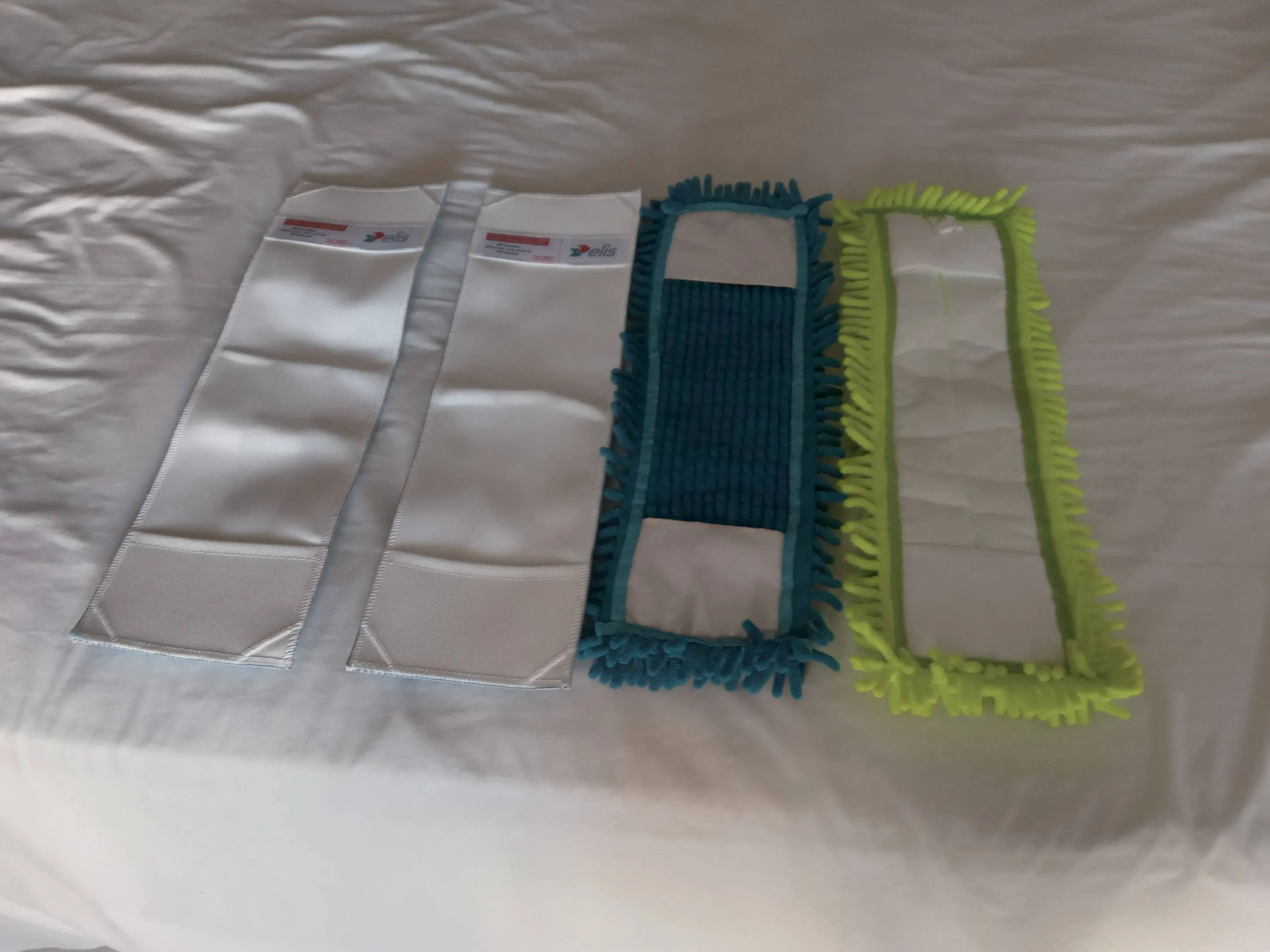 Mop grattant en microfibres idéal pour nettoyer tous les sols, importé depuis l'étranger 