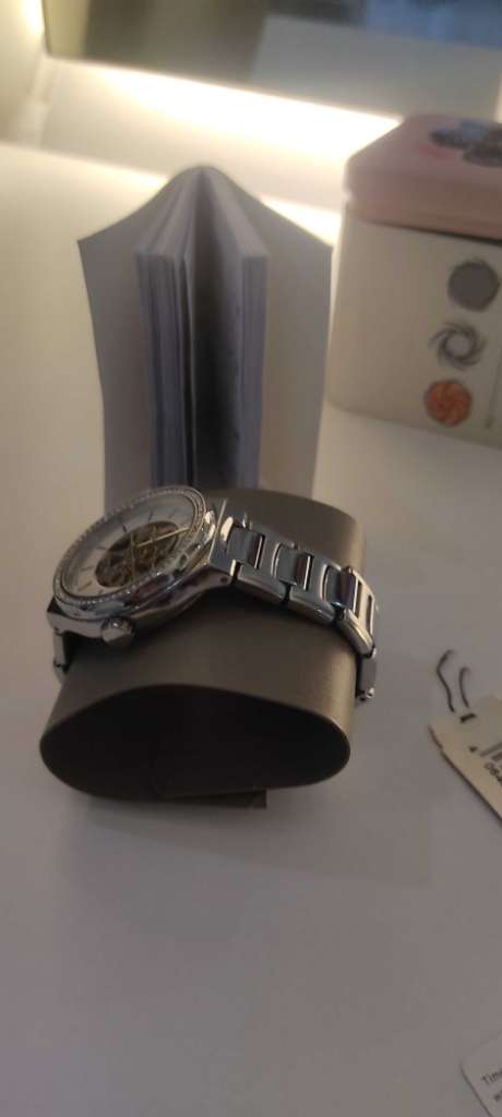 A vendre montre fossil femme model 2024