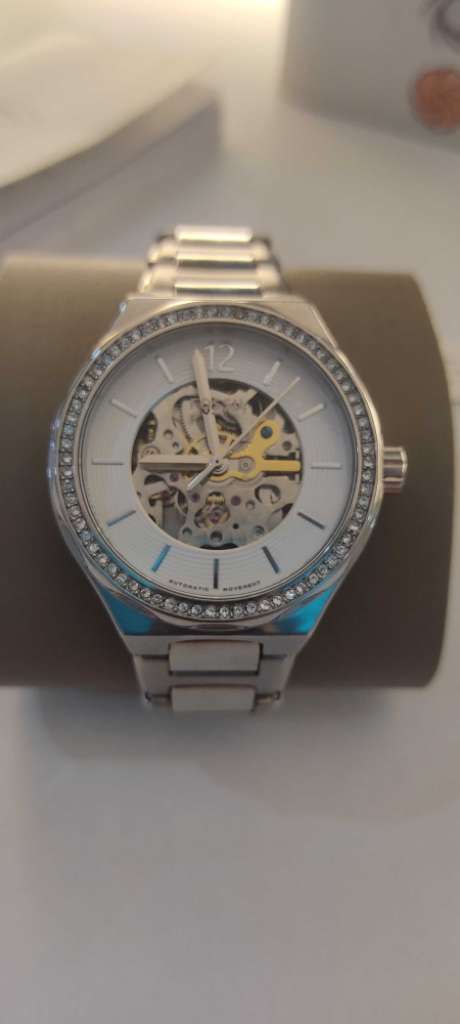 A vendre montre fossil femme model 2024