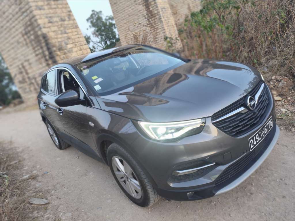 Opel GrandLand X