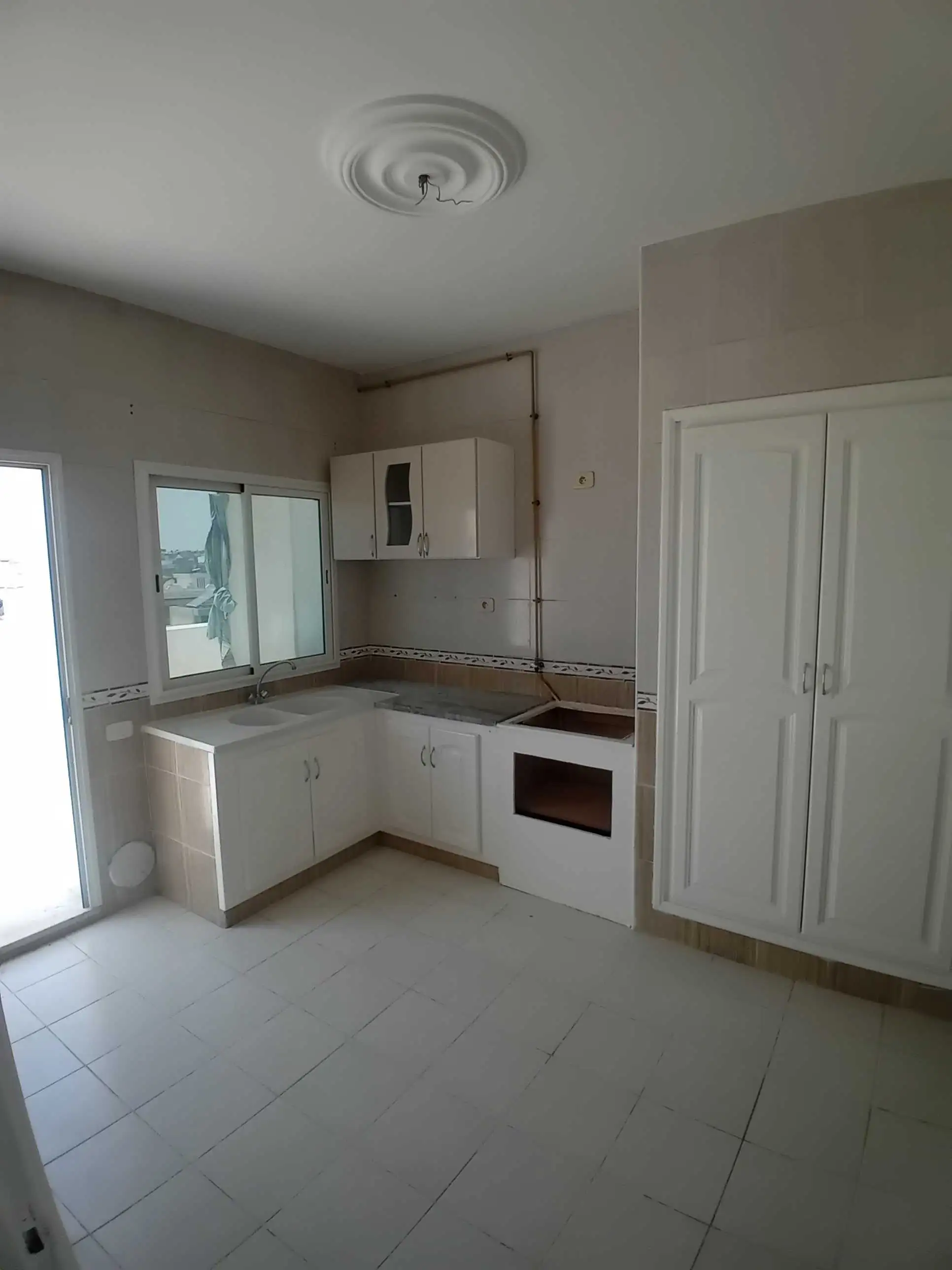 À VENDRE – 4 APPARTEMENTS INDÉPENDANTS À SAHLINE MONASTIR