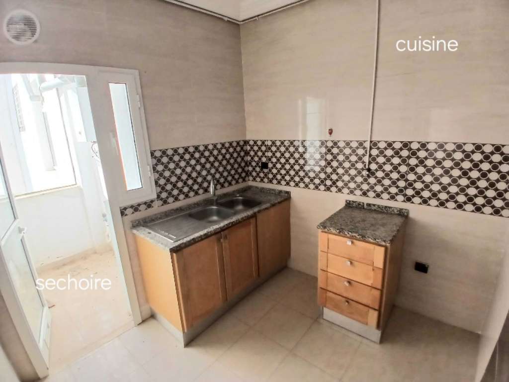 Appartement S+2 année 2016 à Elmourouj 5