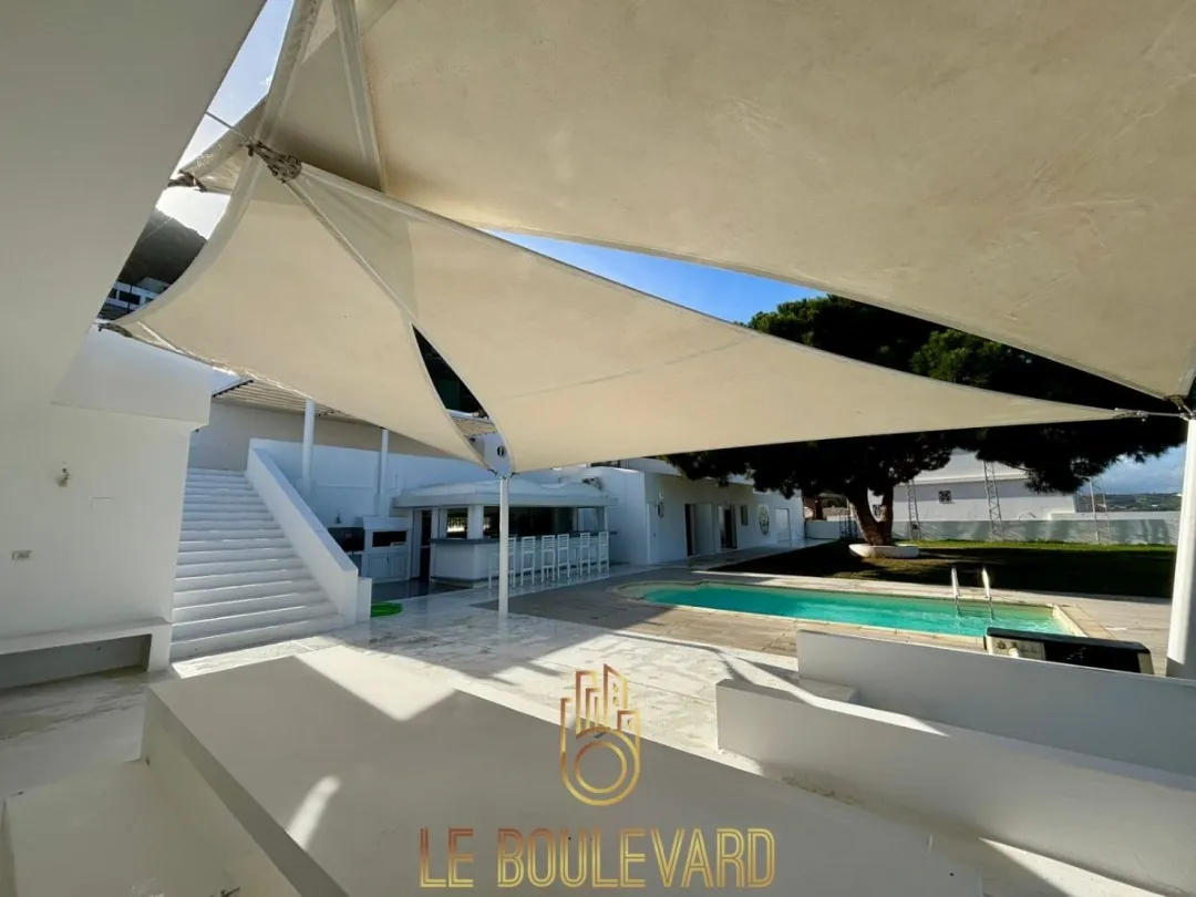 Villa Forêt avec piscine et vue mer exceptionnelle – Rafraf