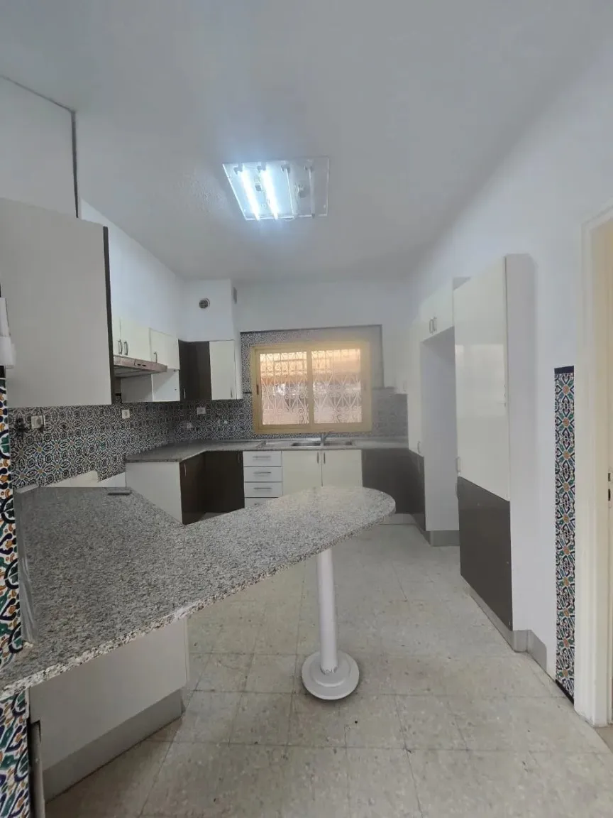 Une belle Villa avec piscine à Kantaoui