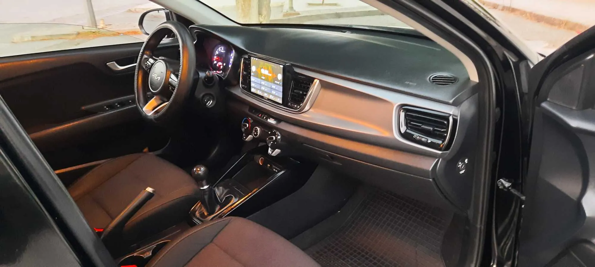 Kia Rio etat origine 4cylindres 2022 Tl:28431642