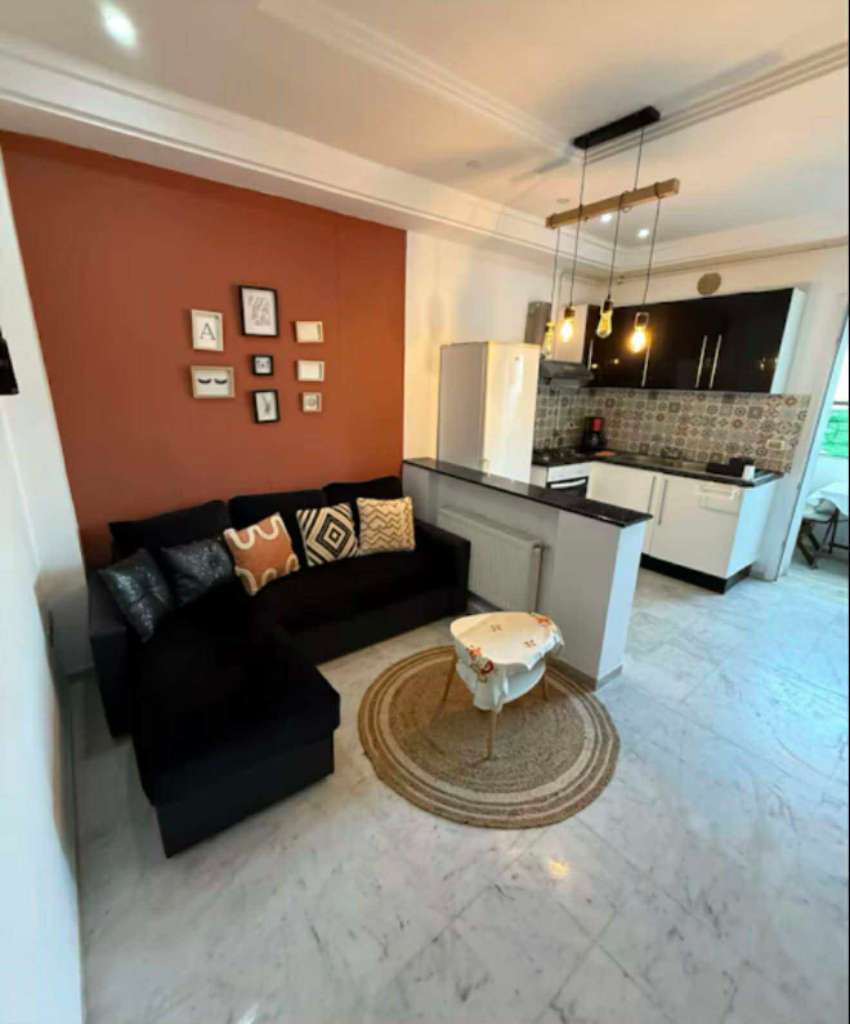 SUPERBE APPARTEMENT À VENDRE - TYPE S+1 situé a chatt meriem tantana