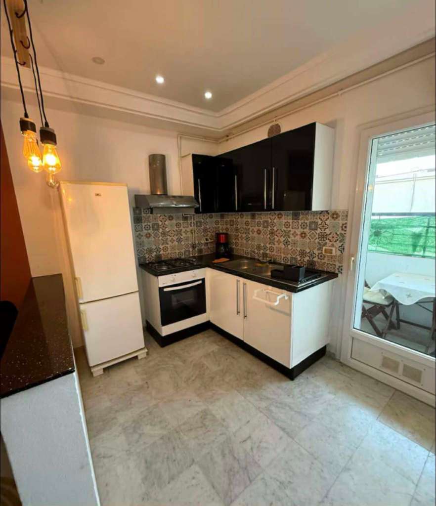 SUPERBE APPARTEMENT À VENDRE - TYPE S+1 situé a chatt meriem tantana