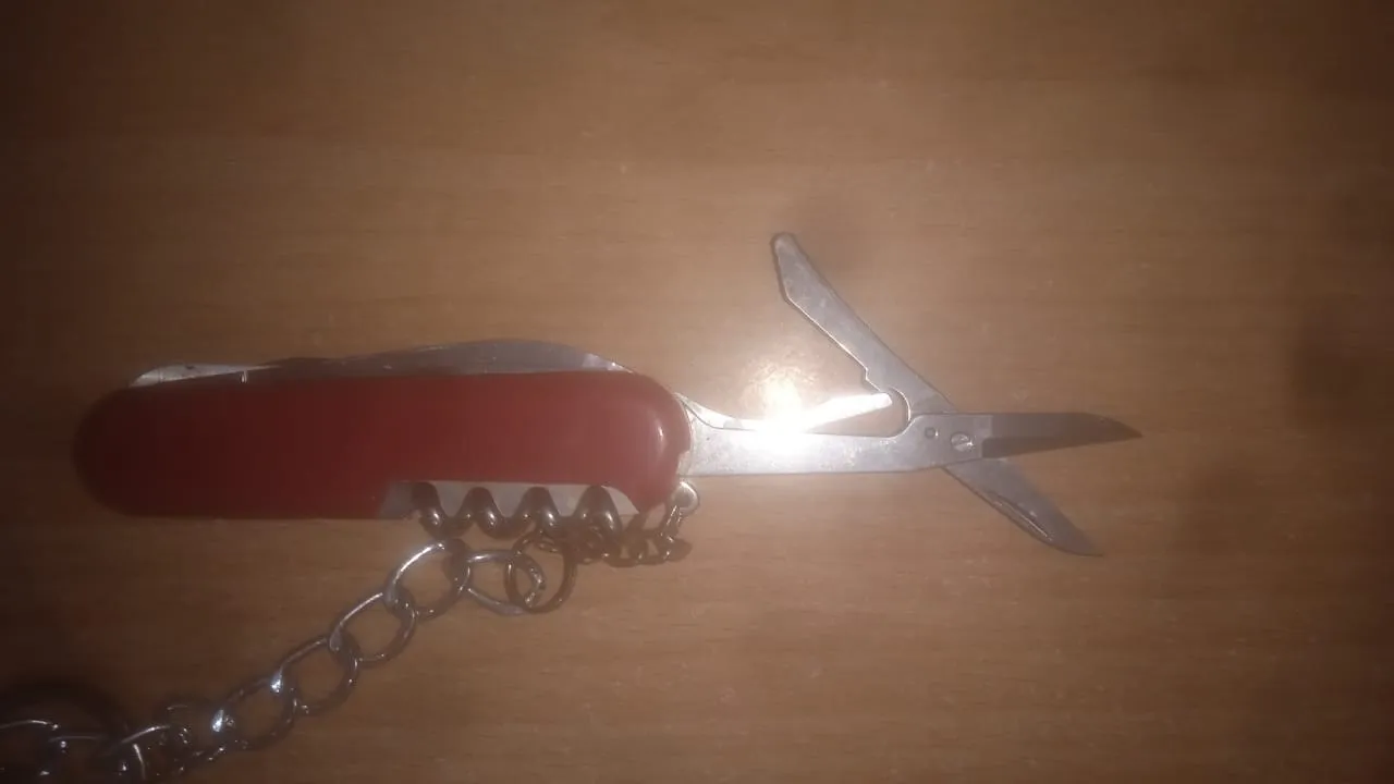 VICTORINOX COUTEAU SUISSE CAMPER ROUGE