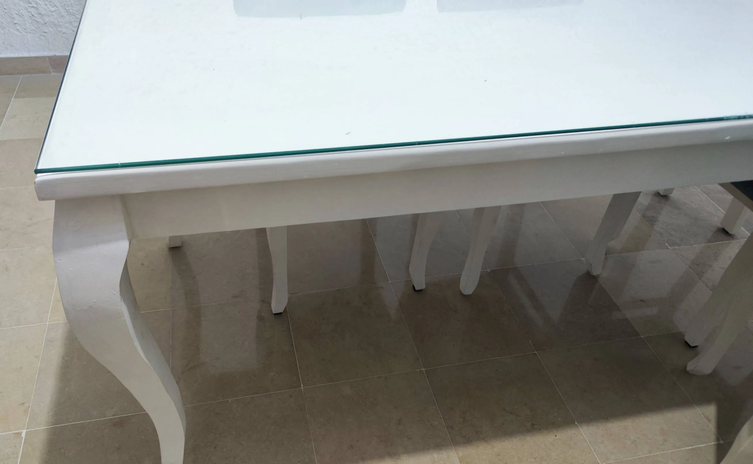 Table à manger du salon avec 6 fauteuils