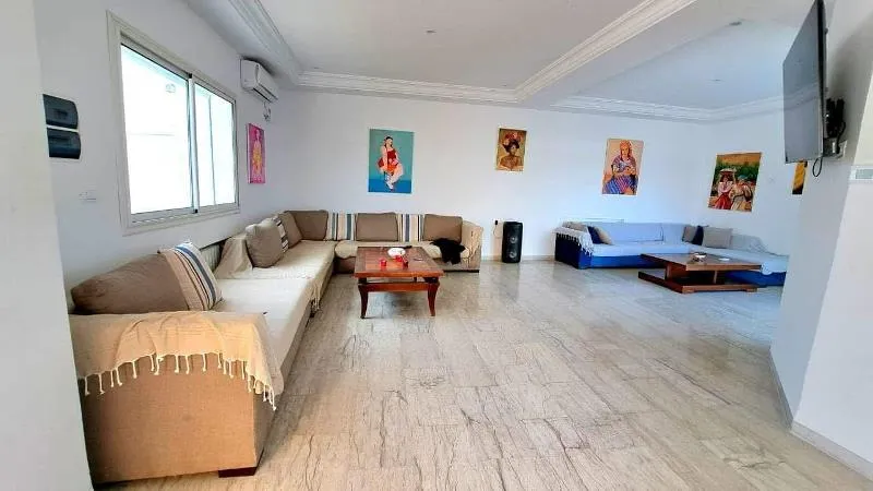  VILLA LAURA(Réf: L2949)