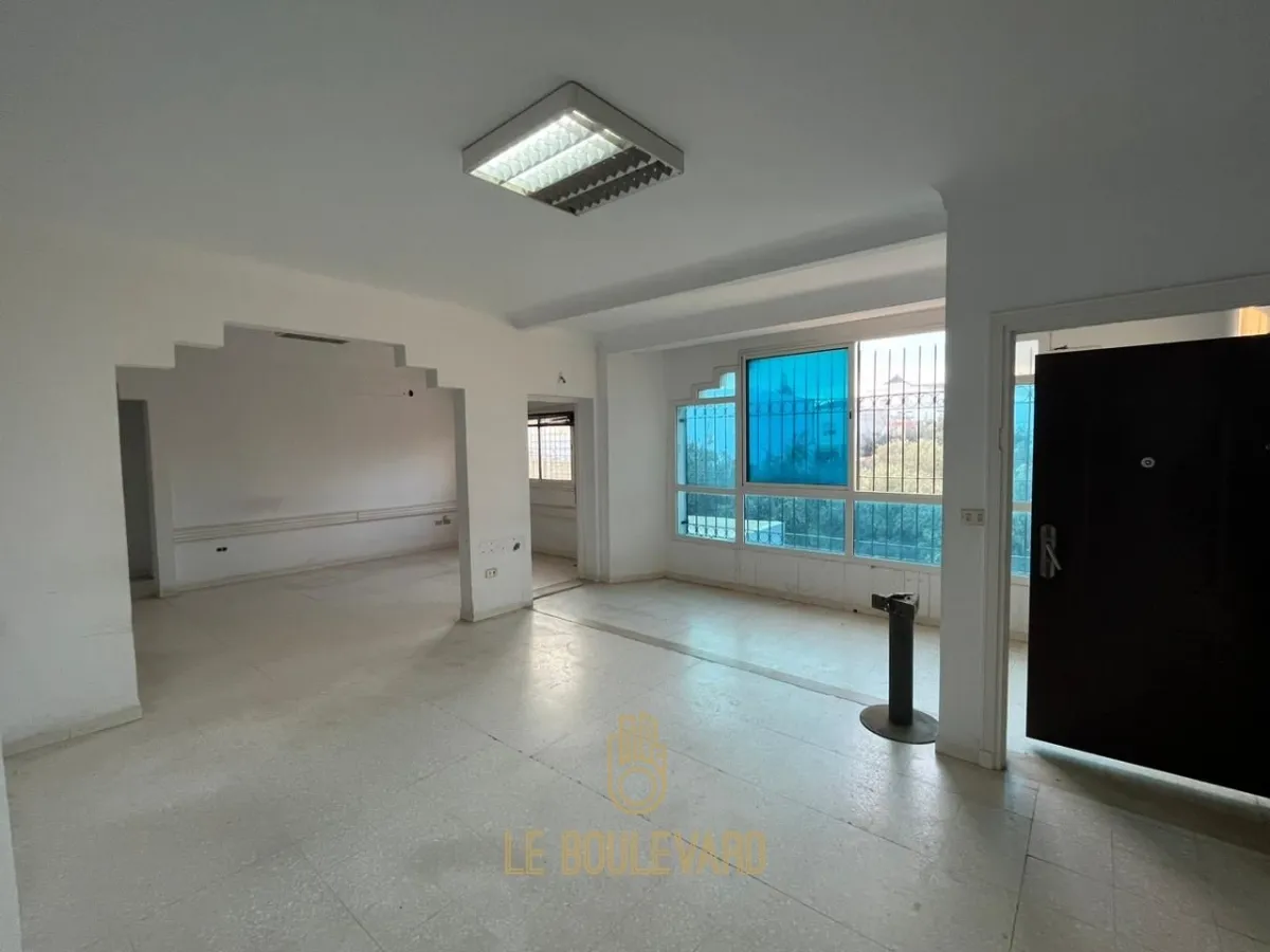 A Louer Deux Appartements à usage bureautique ou habitation à Hammamet Nord 