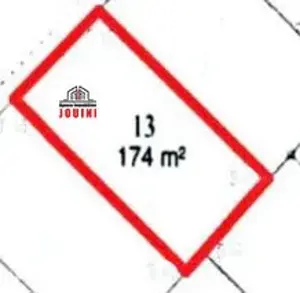 Lot De 174 M² Terrain À Jaafar