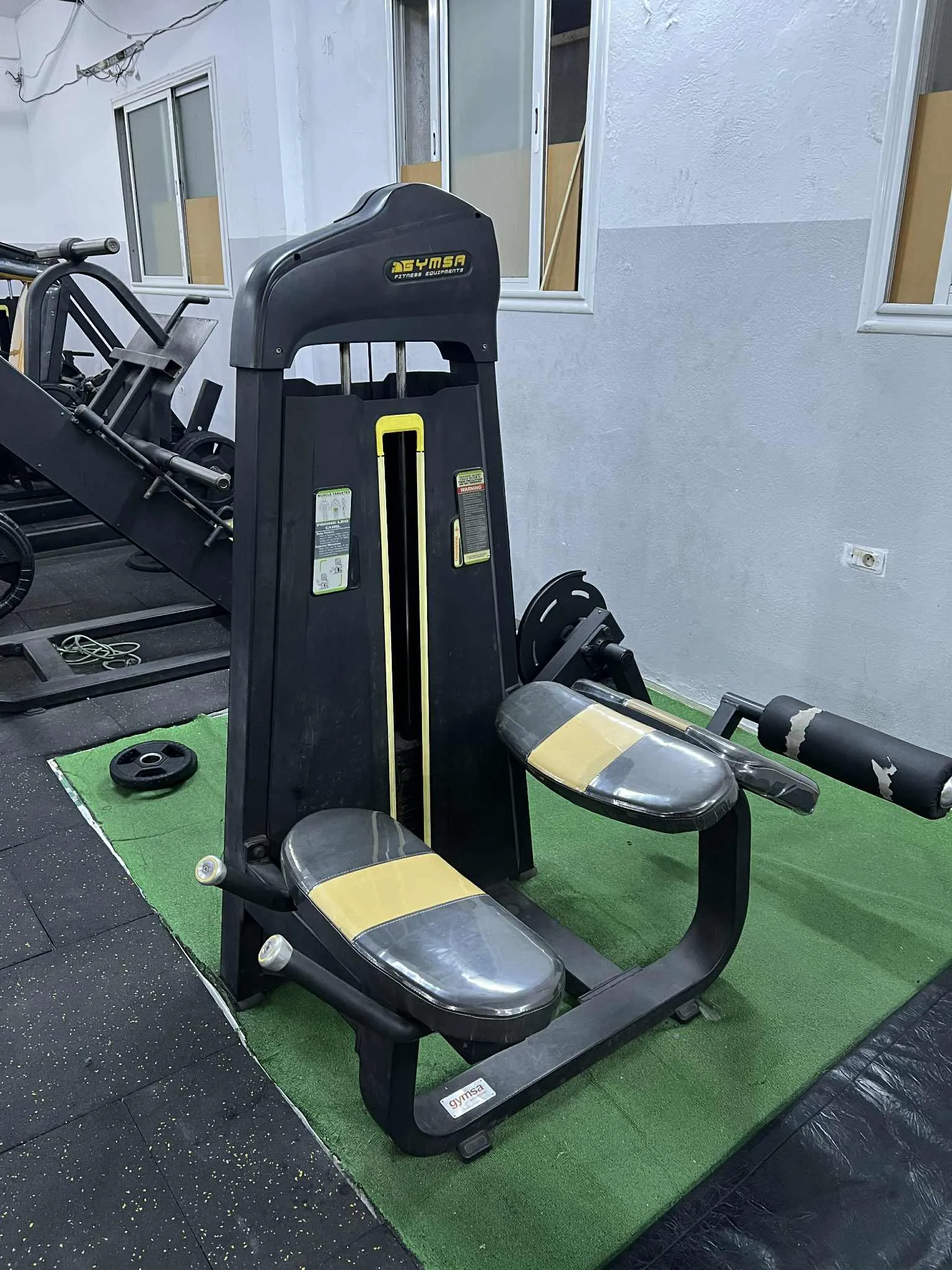 équipements  كامل  de matériels de salle  de sports 