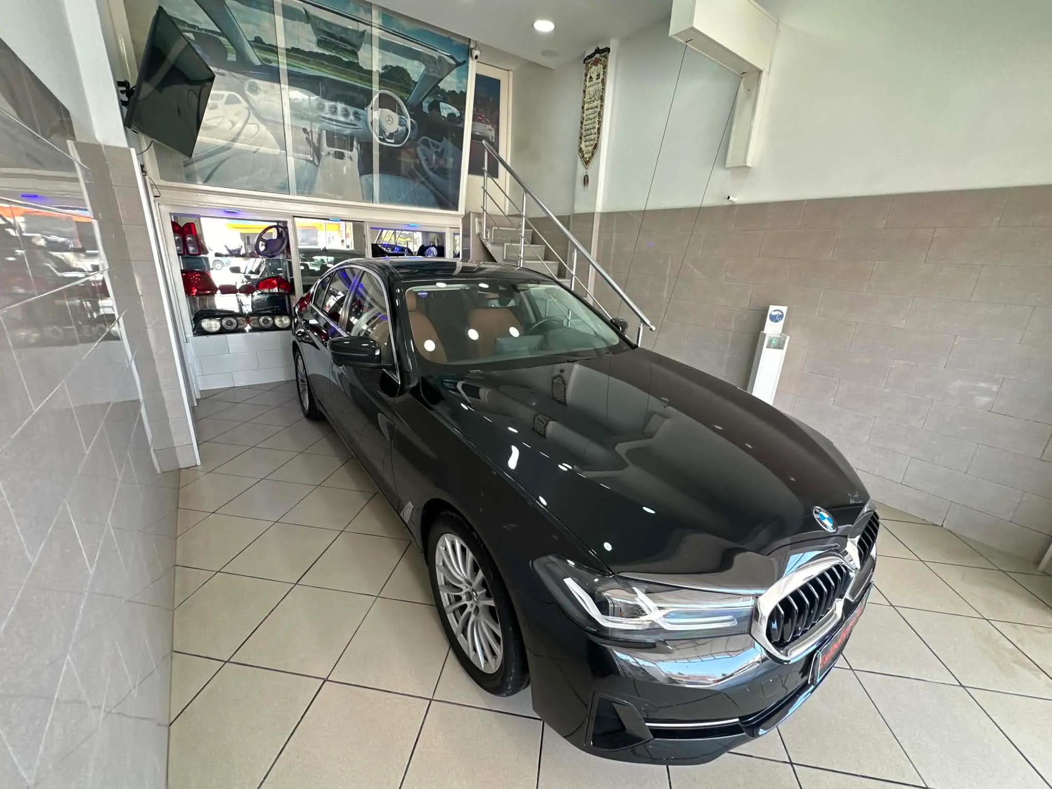 BMW 520i - 2021 – Full Options – Pack luxe & Performance 