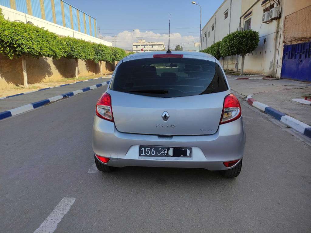Clio 3 Tomtom