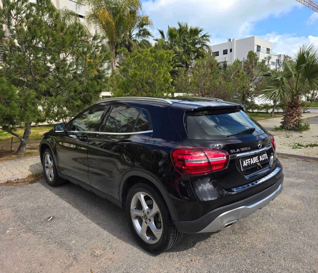 🚘 Mercedes GLA180 Diesel serie 234 🚘
          🔁 on accepte l échange des voitures
       