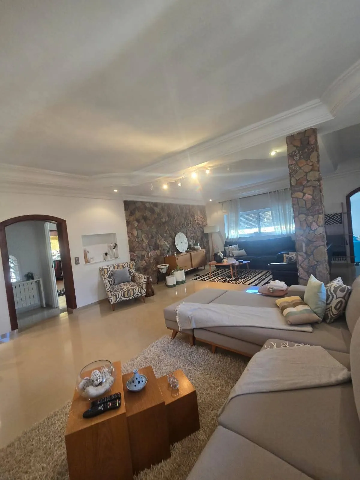 Opportunité à ne pas rater villa et s4 à cité zahra sousse