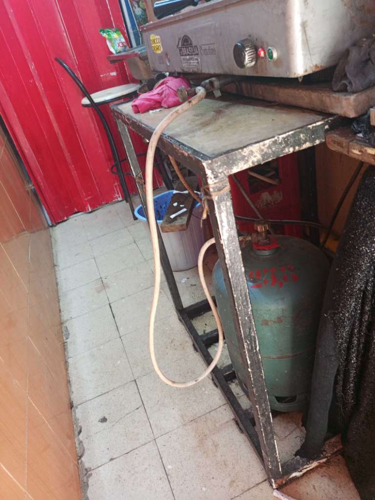 مرتريال مطعم مكينة قهوة