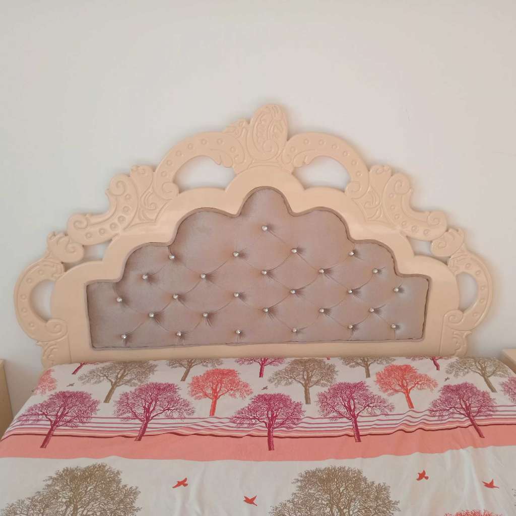Très bonne affaire : chambre à coucher 