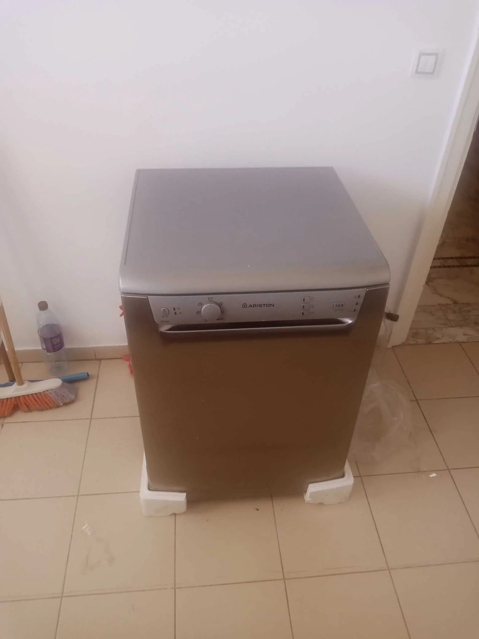 Lave vaisselle ariston