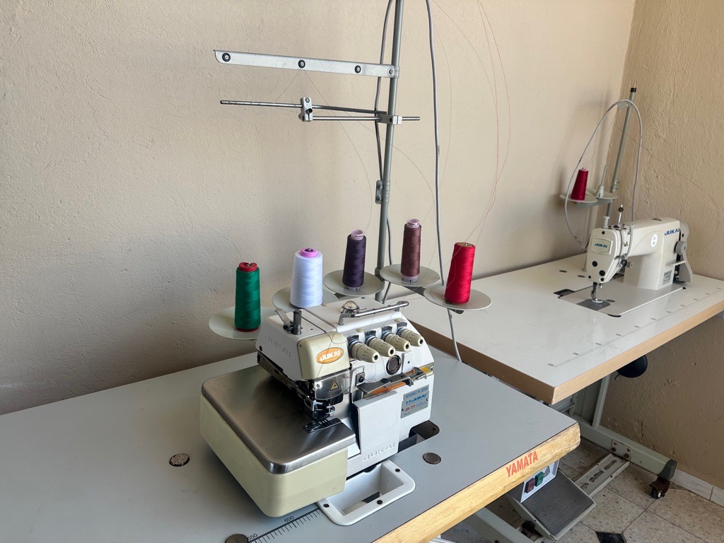 đ§” Ă vendre : Machines Ă coudre industrielles â TrĂšs bon Ă©tat