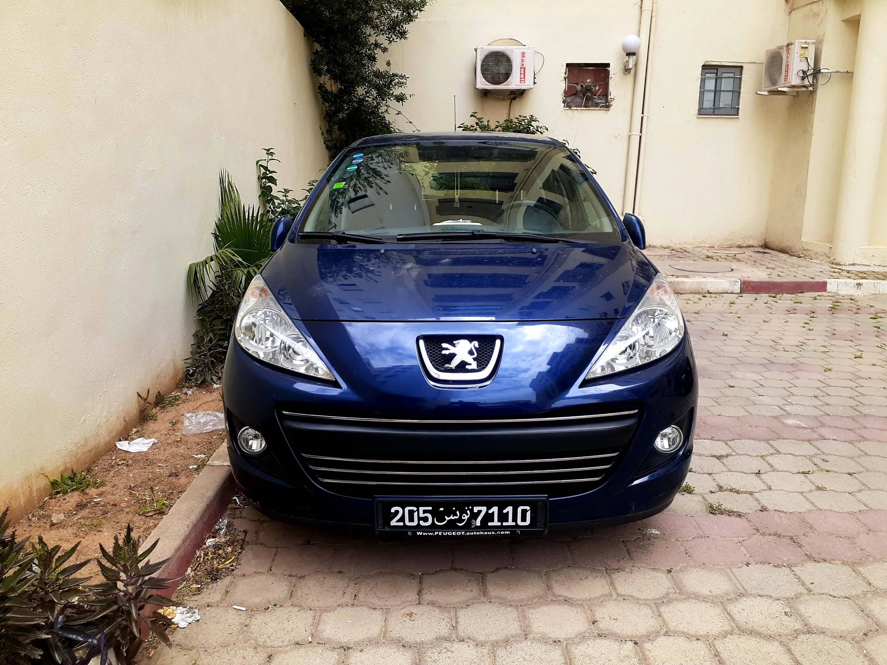 Peugeot 207 GAMME EDITION UNIQUE série205 km100 (تسجيل اول)