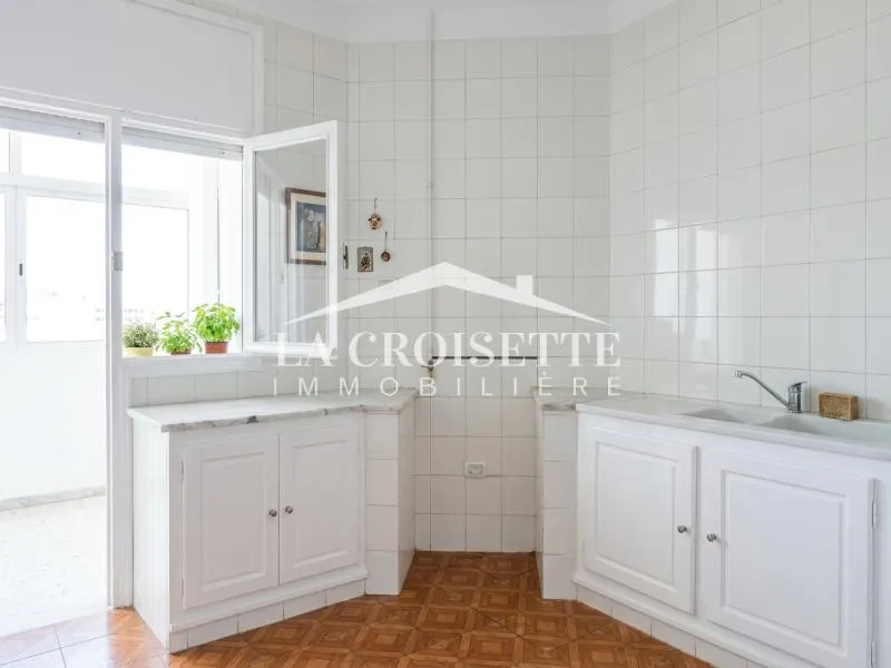 Appartement S+2 à La Marsa MAL2336