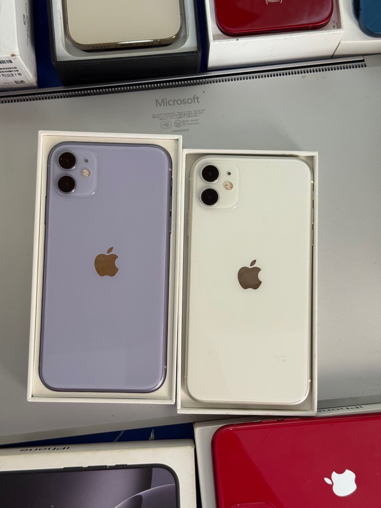 iPhone 11