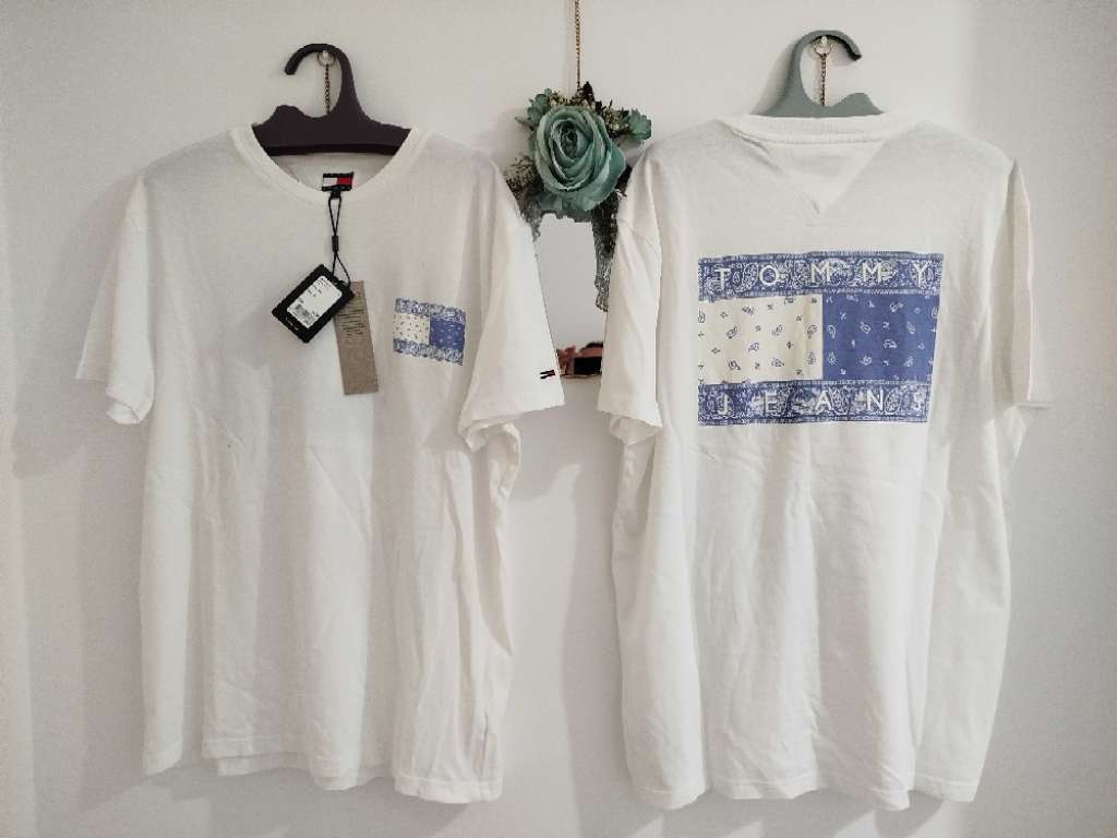 Pull tommy original importé de suisse