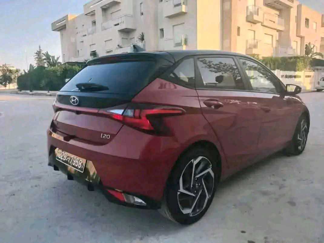 HYANDAI I 20 HIGH GRADE PREMIÈRE MAIN 