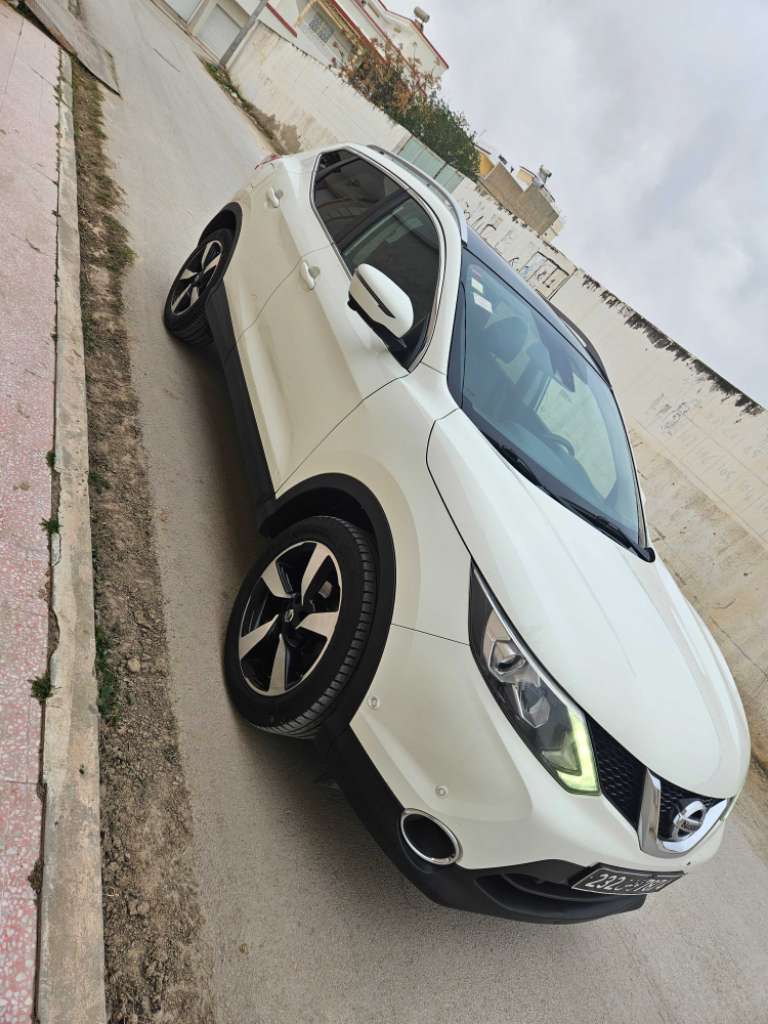 Nissan 1.5 boite 6 gazoil Tekna 2