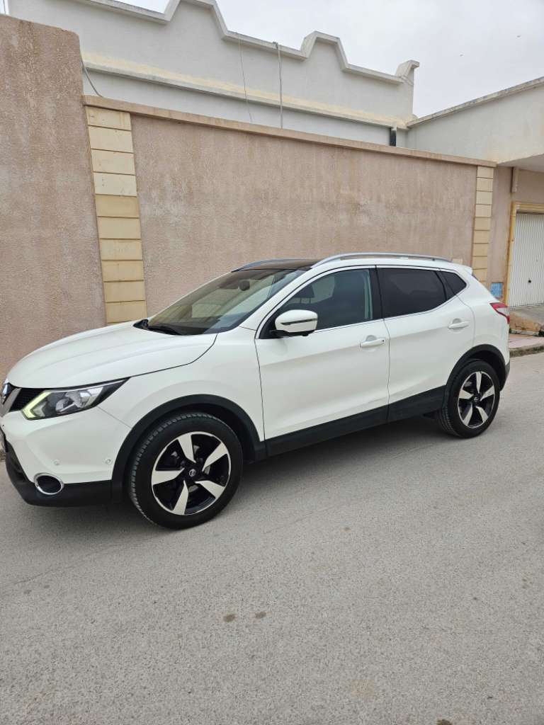 Nissan 1.5 boite 6 gazoil Tekna 2