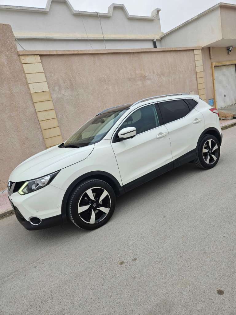 Nissan 1.5 boite 6 gazoil Tekna 2