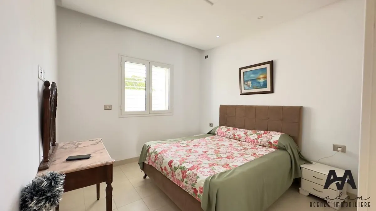 RDC de villa S+2 Meublé à Mrezga, Nabeul