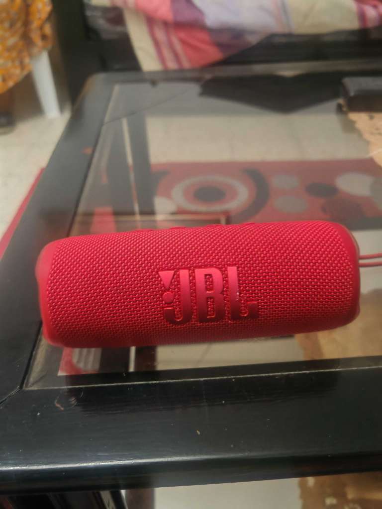 JBL flip 6 importĂ© đšđ”