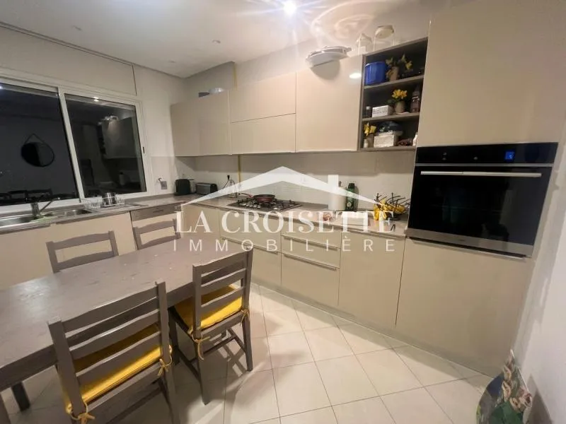 Triplex S+4 à La Marsa MRTL0079