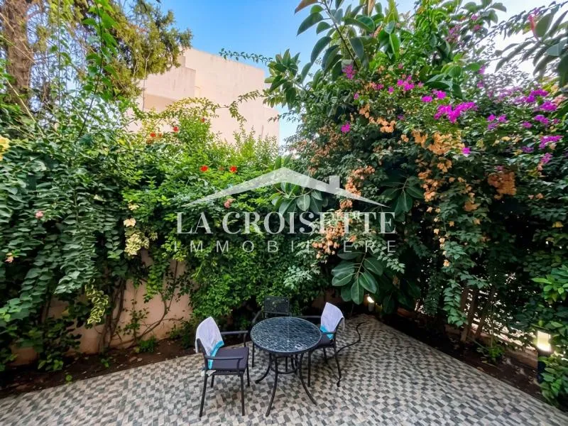 Triplex S+4 à La Marsa MRTL0079