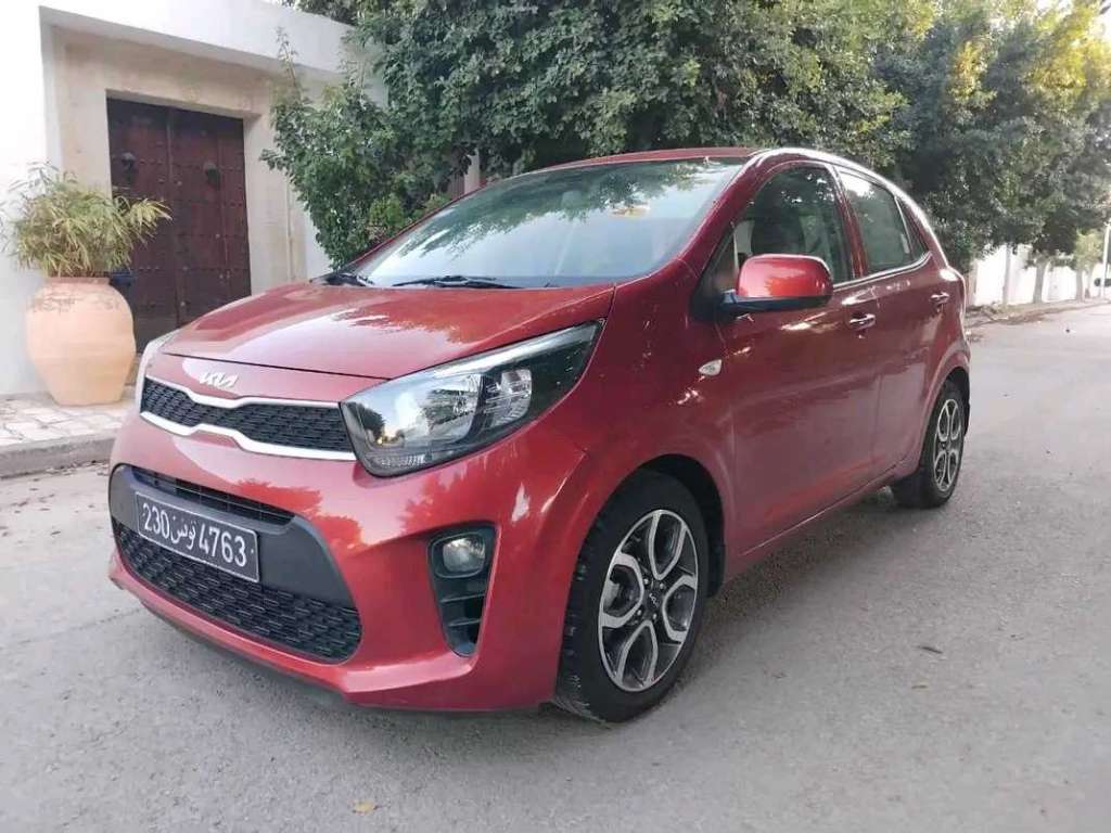 KIA PICANTO GT LINE PREMIÈRE MAIN TRÈS PROPRE
