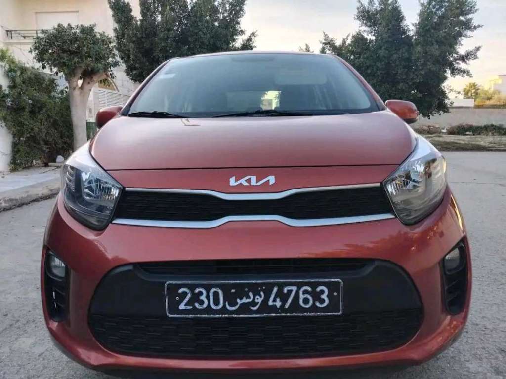KIA PICANTO GT LINE PREMIÈRE MAIN TRÈS PROPRE