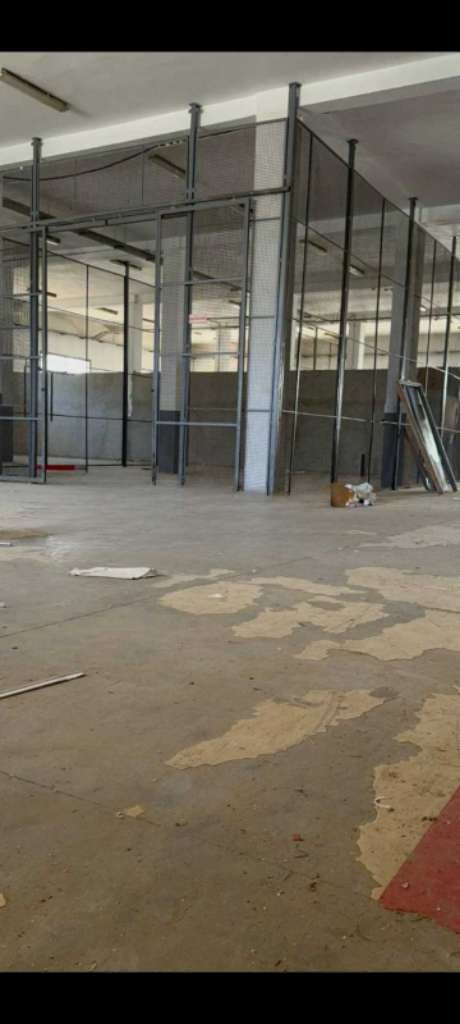 A louer ou bien a vendre local industriel superficie 3000 mÂČ