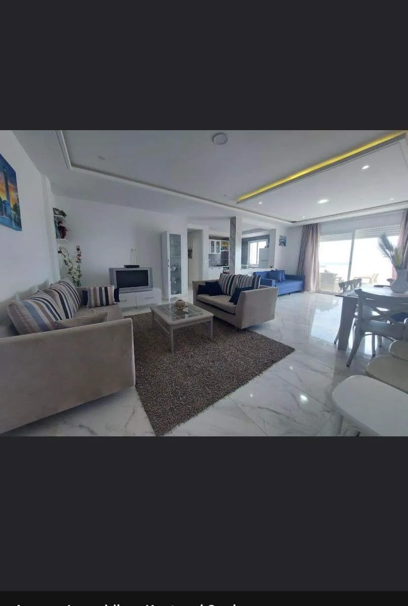 đS+2 MeublĂ© Avec vue Mer En Location | Chott Mariem