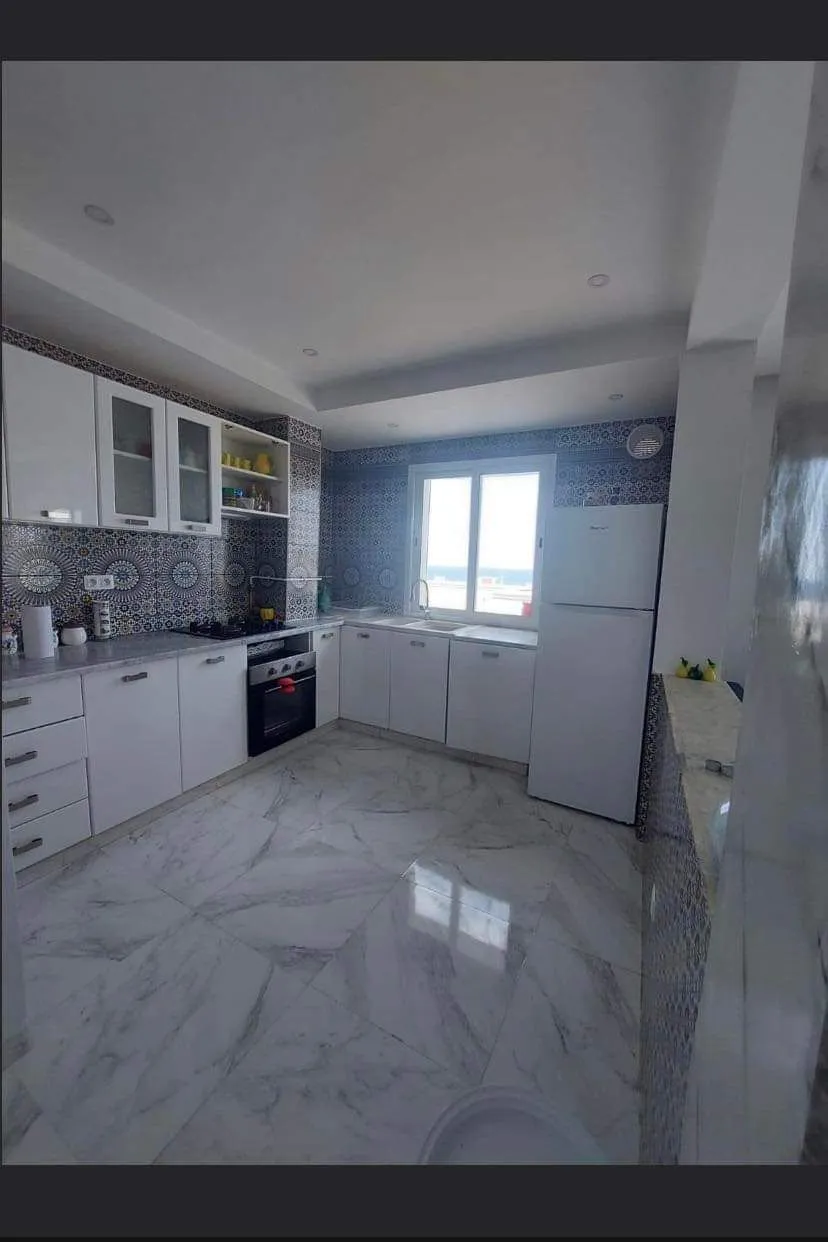 đS+2 MeublĂ© Avec vue Mer En Location | Chott Mariem