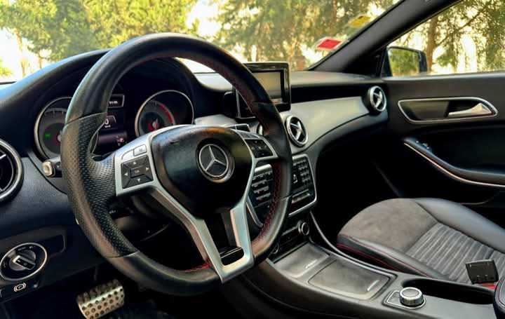 🇩🇪  Mercedes CLA200 2014 kit AMG pack night 🇩🇪
            
    ⛔️ on accepte l échange 