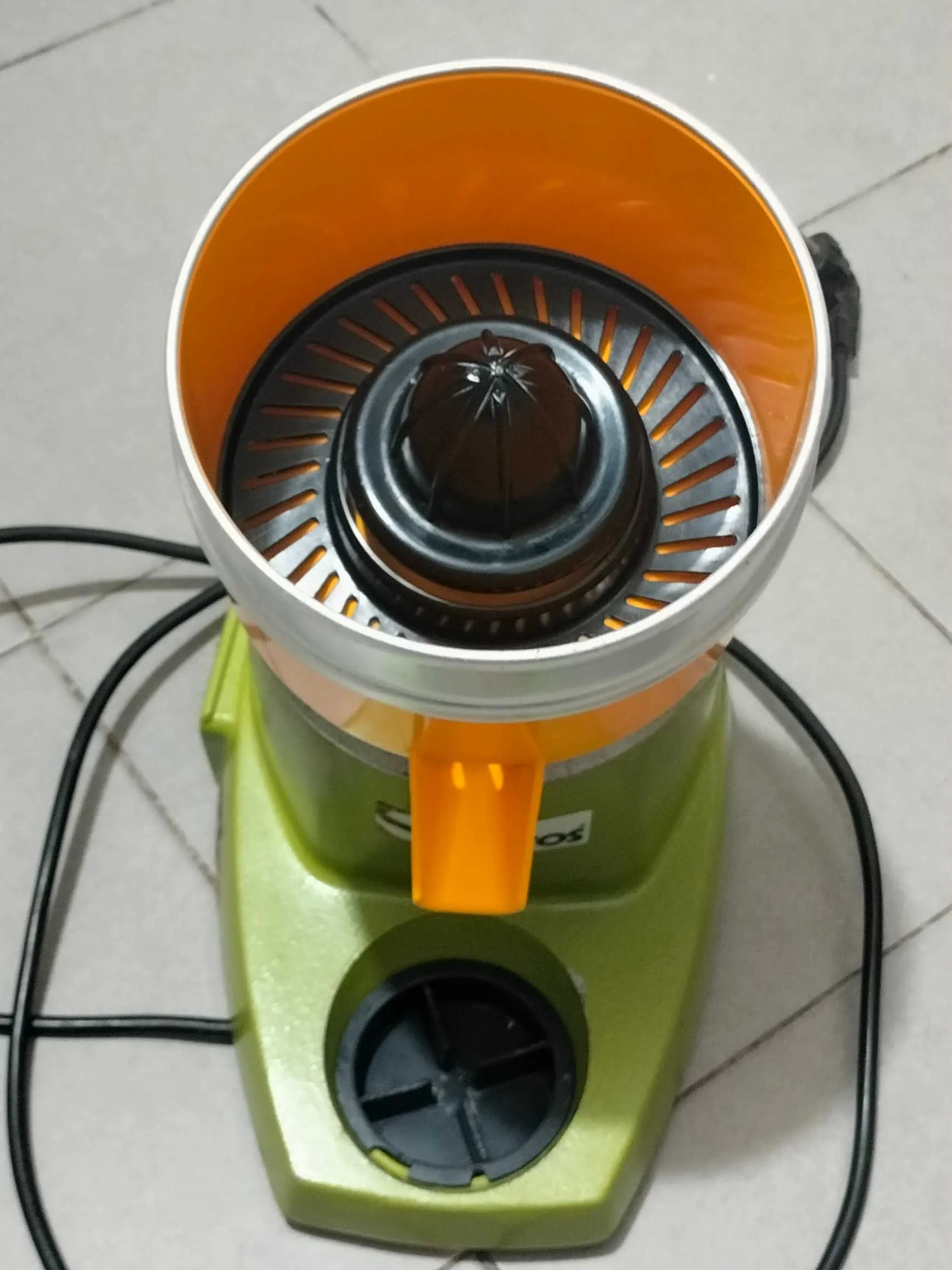 Presse agrumes SANTOS