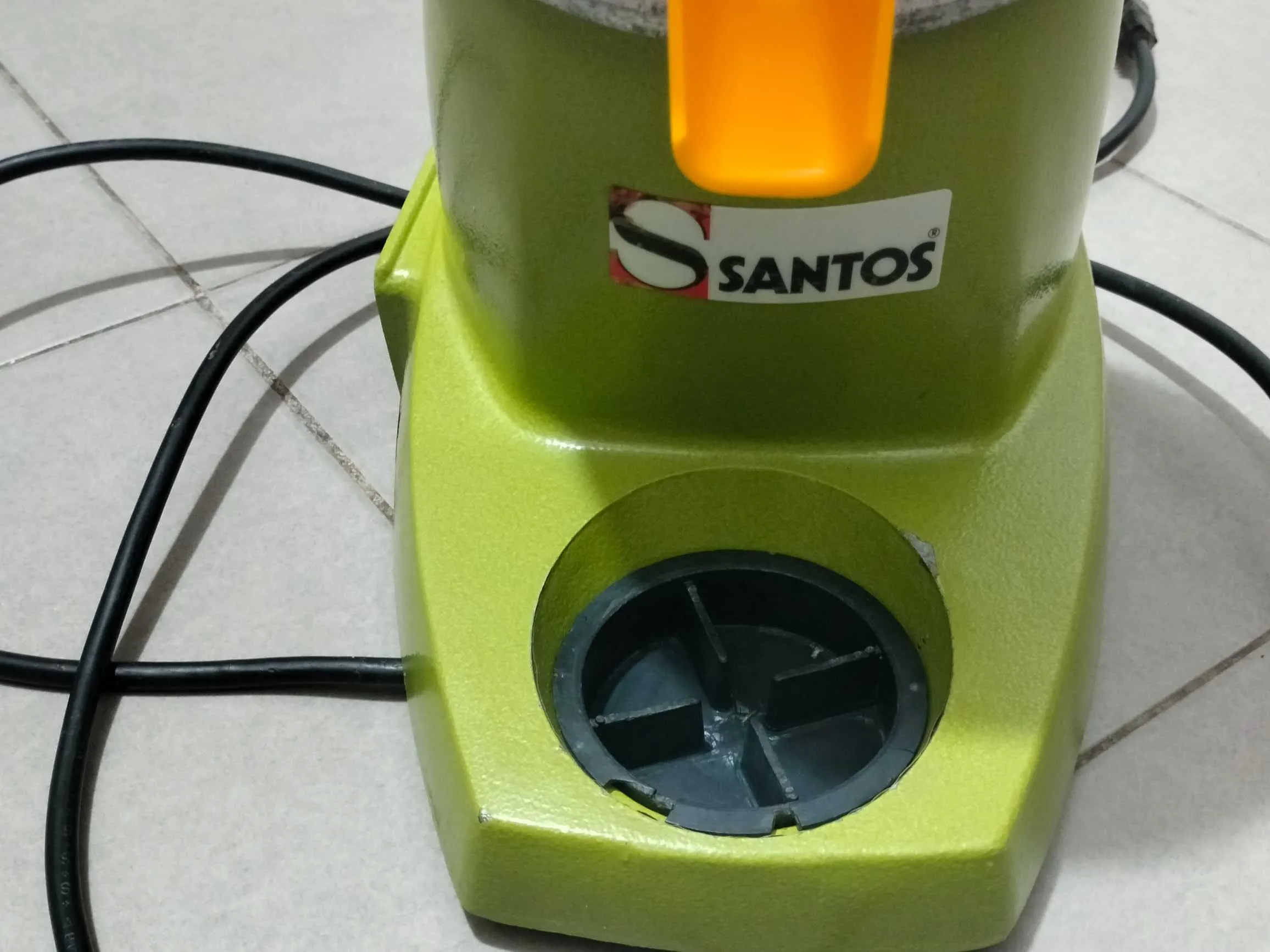 Presse agrumes SANTOS